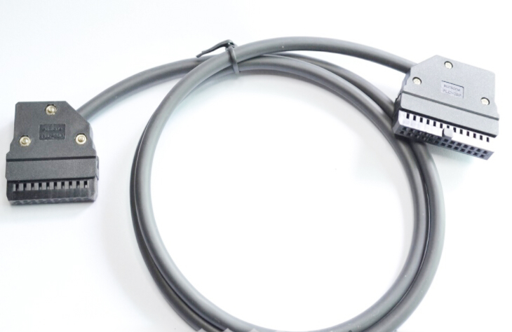 歐姆龍CJ1系列對應 40P MIL電纜線